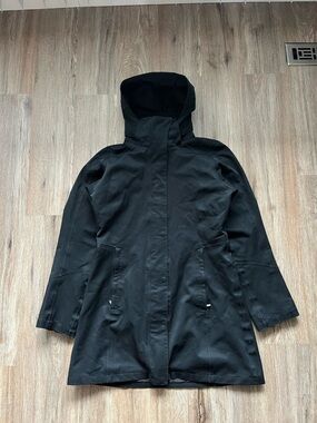Patagonia Womens Black Heavy Rain Coat Size Small
